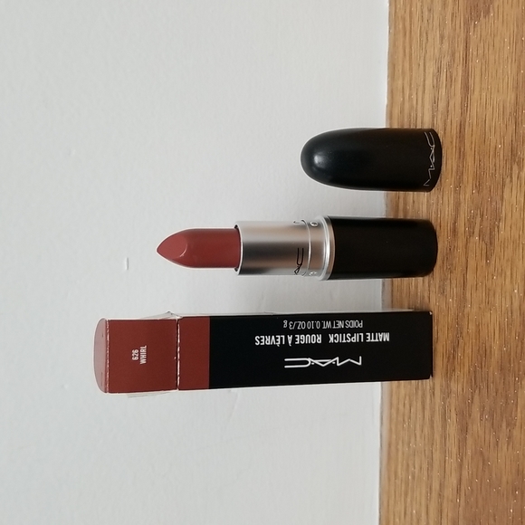 MAC COSMETICS LIPSTICK 626 WHIRL - Picture 2 of 3
